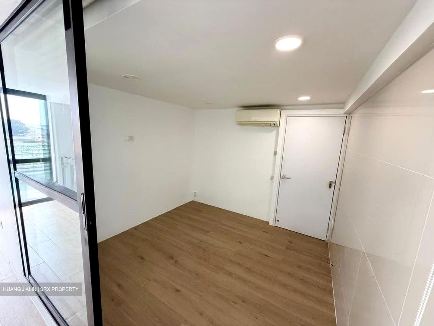 Cubik (D15), Apartment #614907071